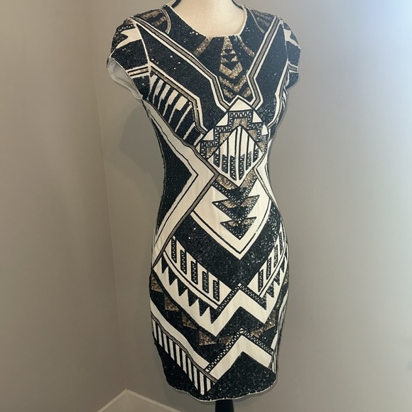 Sequin Mini Dress Express - Picture 6 of 7